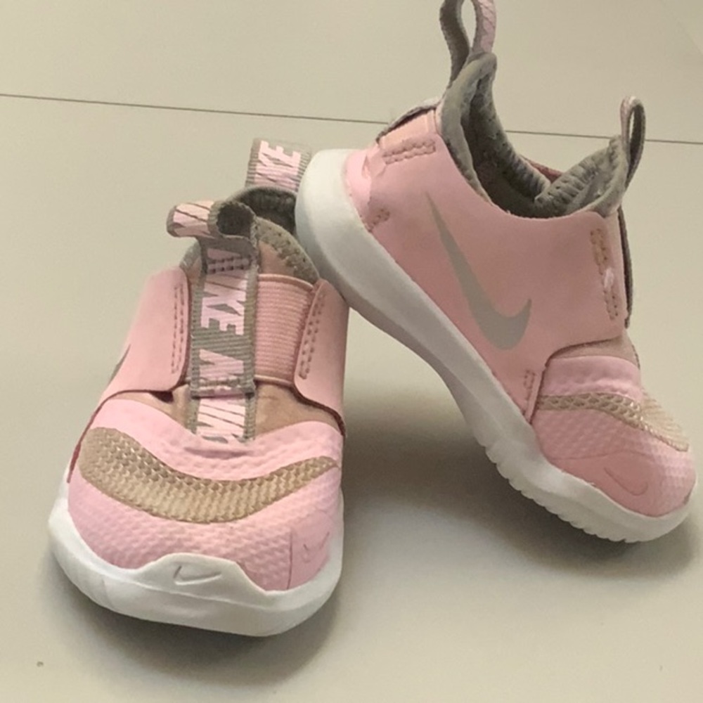 Nike FlexRunner Pink = AT4665-609